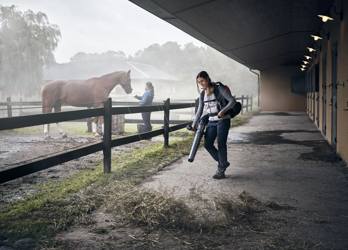 Husqvarna 340ibt Accu Rug Bladblazer 6 Husqvarna 340ibt Accu Rug Bladblazer - Afbeelding 4