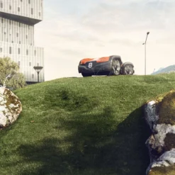 Husqvarna 535 Awd Automower <3500m² 21 Husqvarna 535 Awd Automower <3500m² -Aanbiedingen Landschap Tuin Winkel 967853412 18 HUSQVARNA2053520AWD20AUTOMOWER203500M