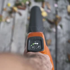 Husqvarna 120ib Accu Bladblazer Actie! -Aanbiedingen Landschap Tuin Winkel 967976102 6 HUSQVARNA20120IB20ACCU20BLADBLAZER20INCL20BLI2020QC80