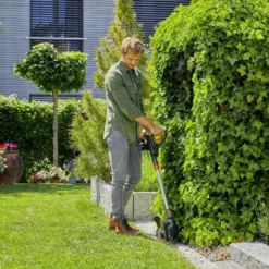 Gardena Accu Trimmer Comfortcut Set -Aanbiedingen Landschap Tuin Winkel 970511801 4 GARDENA20ACCU20TRIMMER20COMFORTCUT20SET