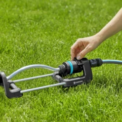 Gardena Ecoline Zwenksproeier -Aanbiedingen Landschap Tuin Winkel 970536401 4 GARDENA20ECOLINE20ZWENKSPROEIER
