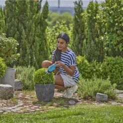 Gardena Accu-grasschaar + Telescoopsteel -Aanbiedingen Landschap Tuin Winkel 970623501 5 GARDENA20ACCU GRASSCHAAR2020TELESCOOPSTEEL