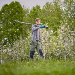 Gardena Accu-teles Takkenschaar 360 Solo -Aanbiedingen Landschap Tuin Winkel 970632901 4 Gardena20Accu Telescopische20Takkenschaar2036020Solo
